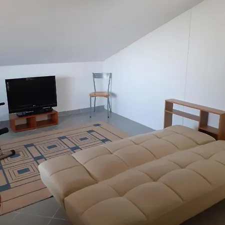 Per Vacanze E Brevi Periodi Iun Q2474 أوريستانو